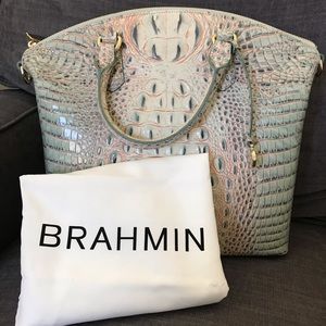Gorgeous Brahmin arm, shoulder or cross body bag
